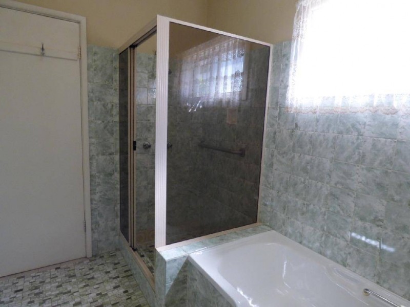 81 Thompson Street, Cootamundra NSW 2590
