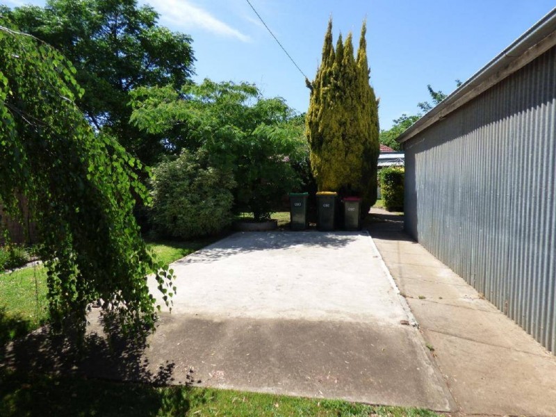 81 Thompson Street, Cootamundra NSW 2590