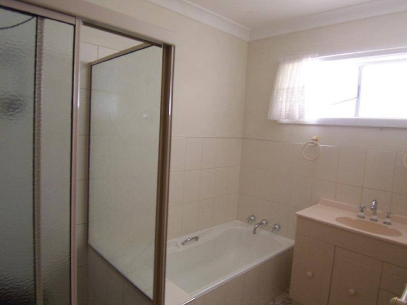 3 Elizabeth Street, Cootamundra NSW 2590