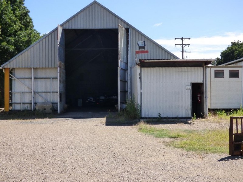 6 Pinkerton Road, Cootamundra NSW 2590