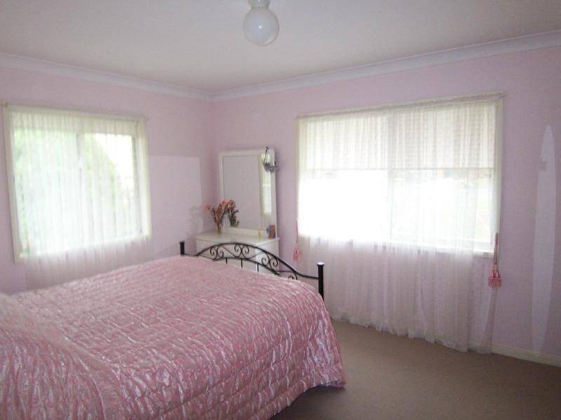 103 Berthong Street, Cootamundra NSW 2590