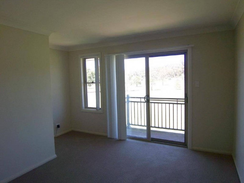 1/3 Bass Terrace, Cootamundra NSW 2590