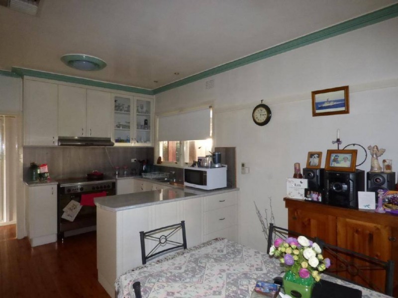 85 Temora Street, Cootamundra NSW 2590