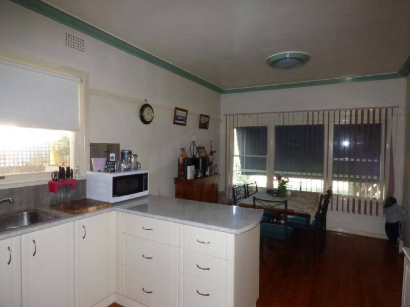 85 Temora Street, Cootamundra NSW 2590