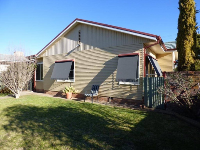 85 Temora Street, Cootamundra NSW 2590