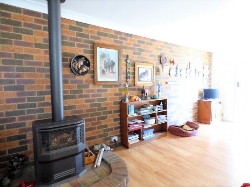 20 Cambria Street, Stockinbingal NSW 2725