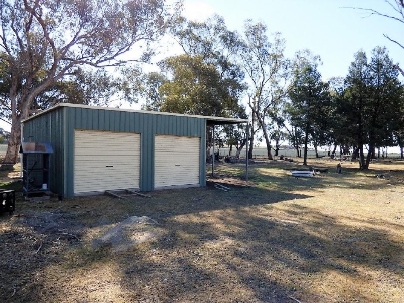 20 Cambria Street, Stockinbingal NSW 2725 Ron Loiterton Real Estate