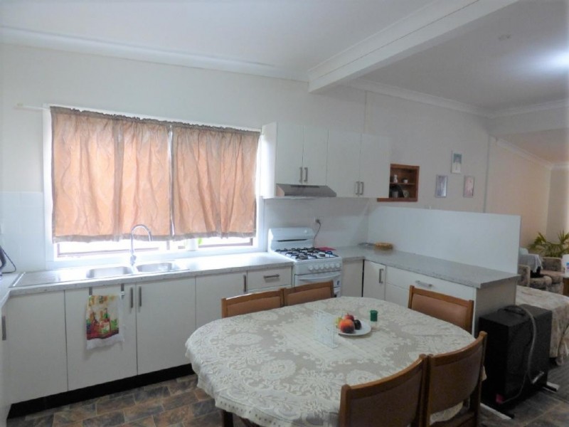 29 Warren Street, Cootamundra NSW 2590