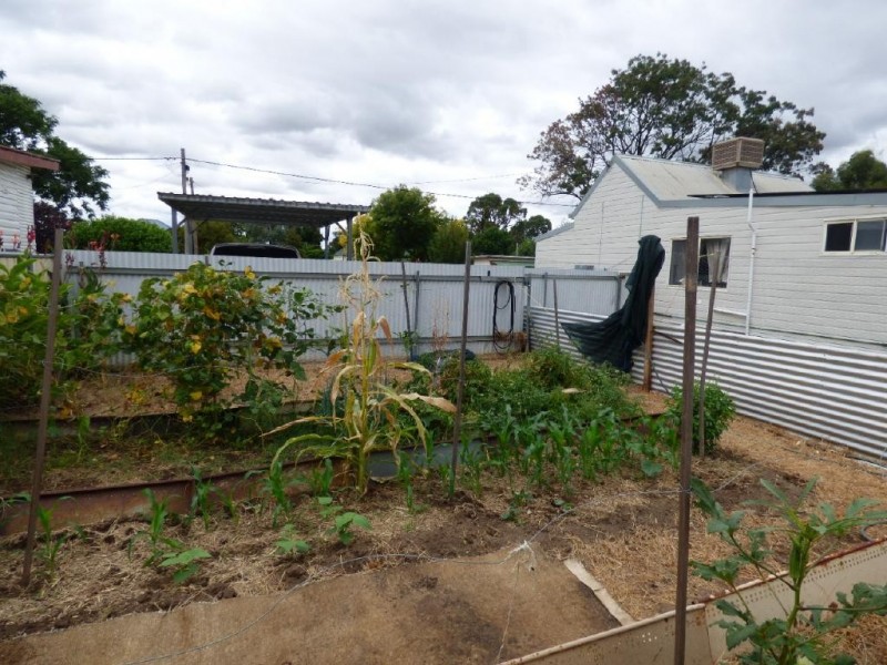 29 Warren Street, Cootamundra NSW 2590