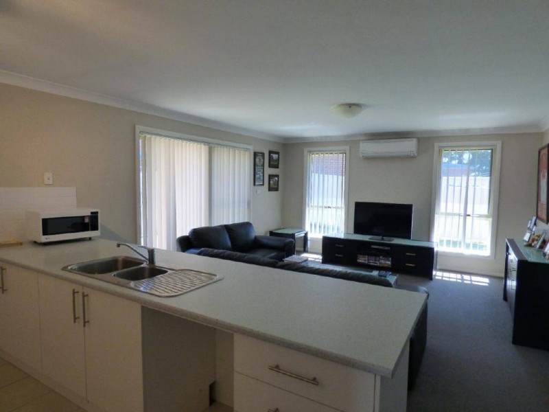 4/105 Thompson Street, Cootamundra NSW 2590