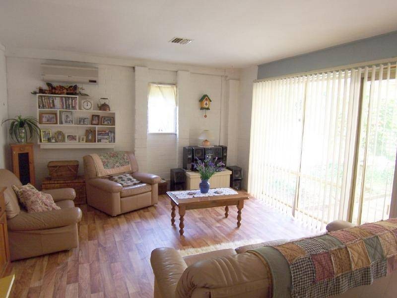 245 Jugiong Road, Cootamundra NSW 2590