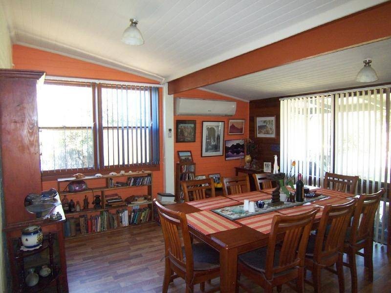 38 Florence Street, Cootamundra NSW 2590