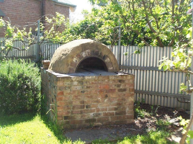 38 Florence Street, Cootamundra NSW 2590