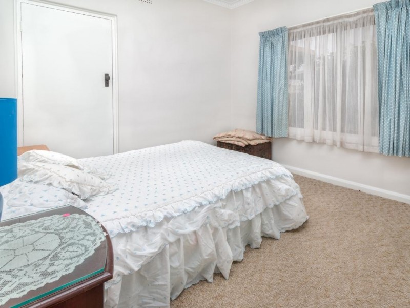 75 Crown Street, Cootamundra NSW 2590