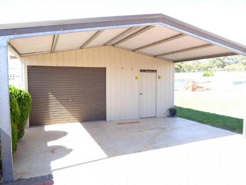 19 Inala Place, Cootamundra NSW 2590