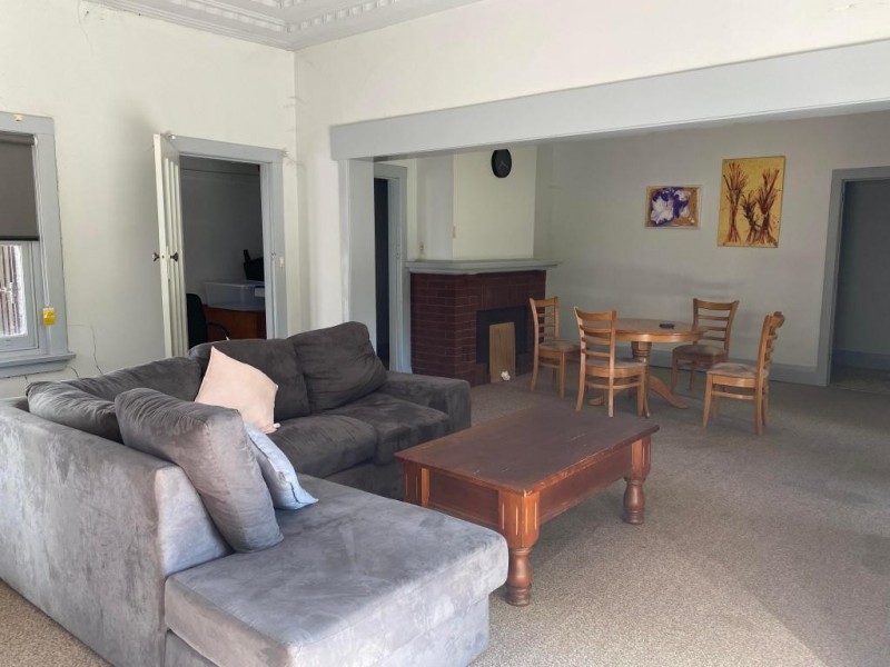 42 Cooper Street, Cootamundra NSW 2590