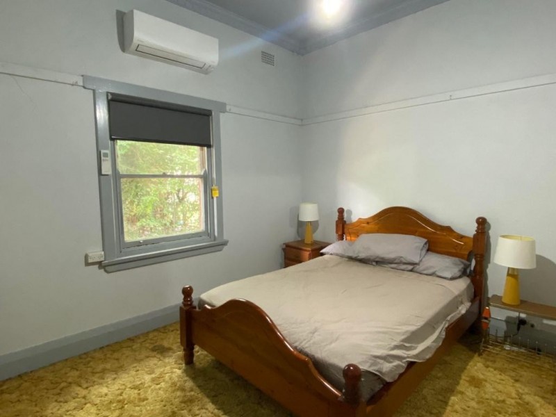 42 Cooper Street, Cootamundra NSW 2590