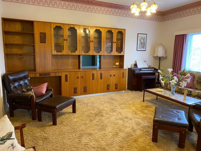 8 Murray Street, Cootamundra NSW 2590