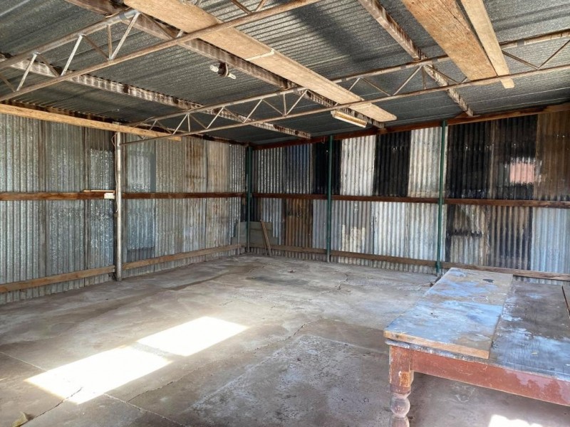 8 Murray Street, Cootamundra NSW 2590