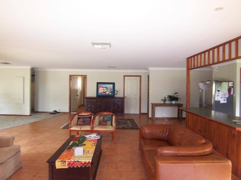 2 Sheahan Street, Cootamundra NSW 2590