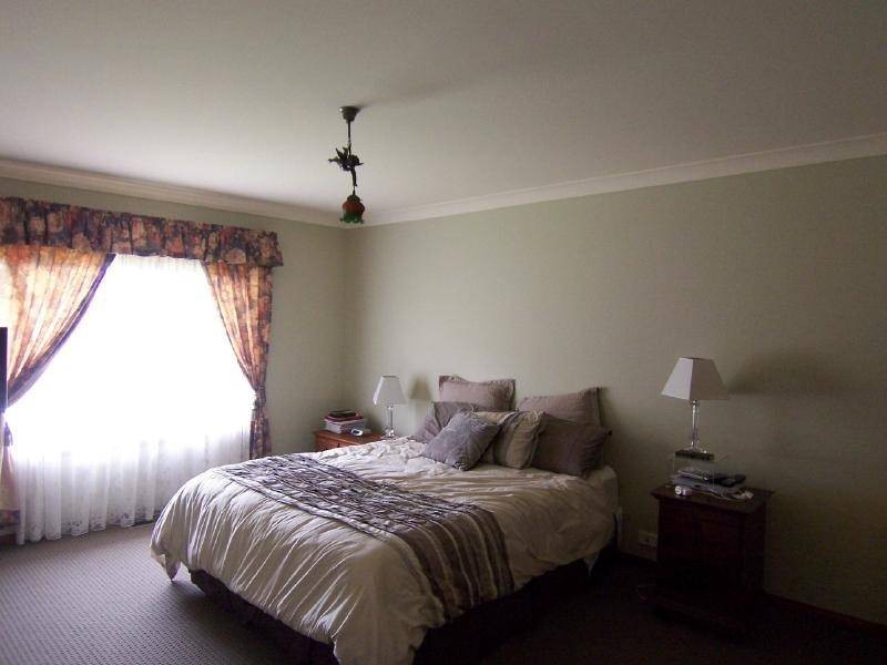 2 Sheahan Street, Cootamundra NSW 2590