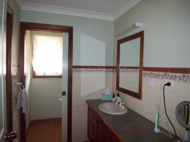 2 Sheahan Street, Cootamundra NSW 2590