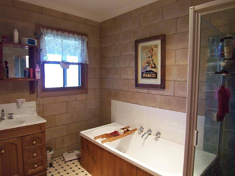 216 Suttons Lane, Cootamundra NSW 2590