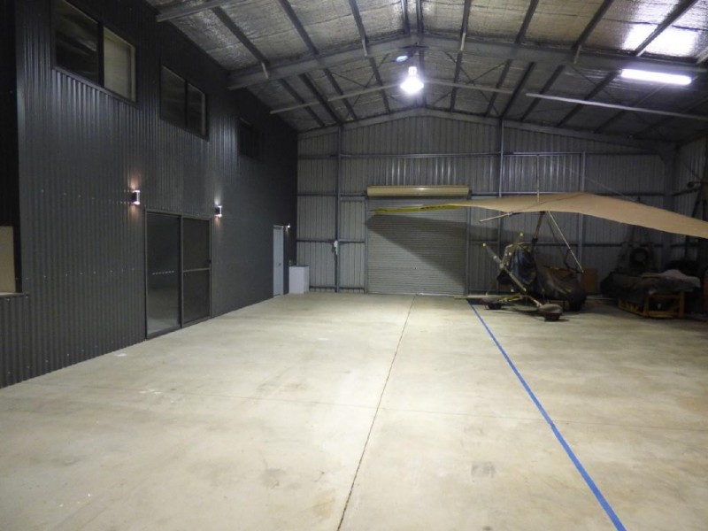 9 Quinlan Drive, Cootamundra NSW 2590