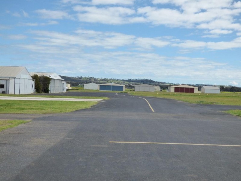 9 Quinlan Drive, Cootamundra NSW 2590