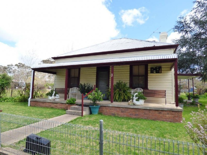 2 Grey Street, Cootamundra NSW 2590