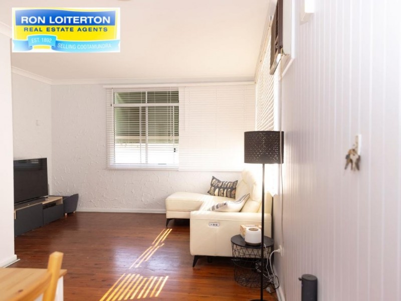 38 Ursula Street, Cootamundra NSW 2590