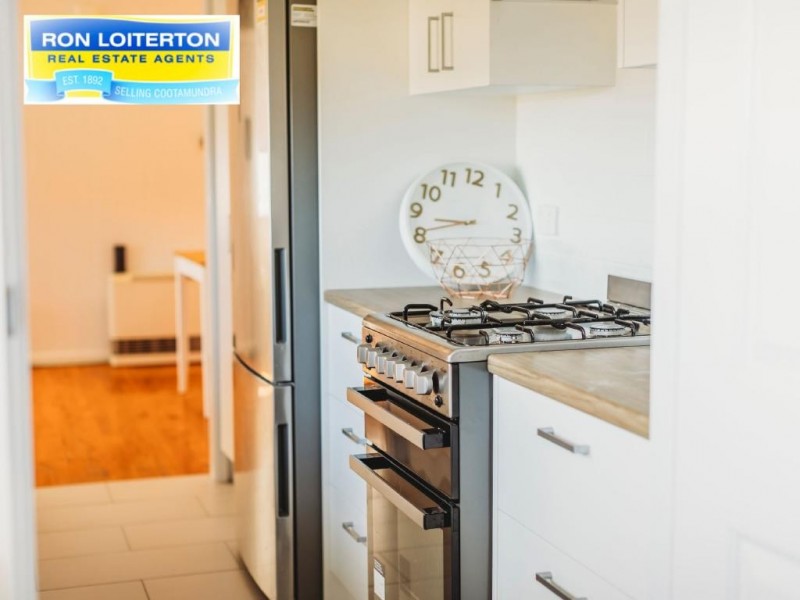 38 Ursula Street, Cootamundra NSW 2590