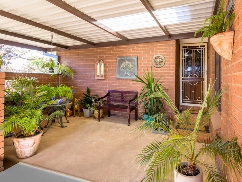 2 Richards Street, Cootamundra NSW 2590