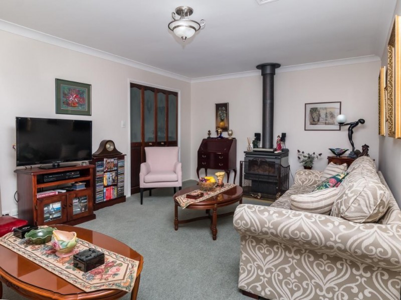 2 Richards Street, Cootamundra NSW 2590