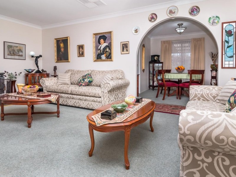 2 Richards Street, Cootamundra NSW 2590