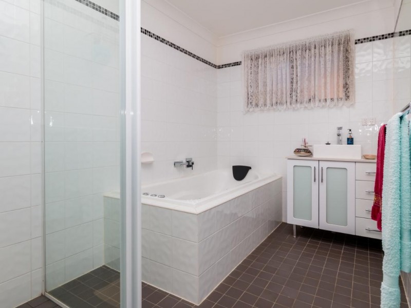 2 Richards Street, Cootamundra NSW 2590