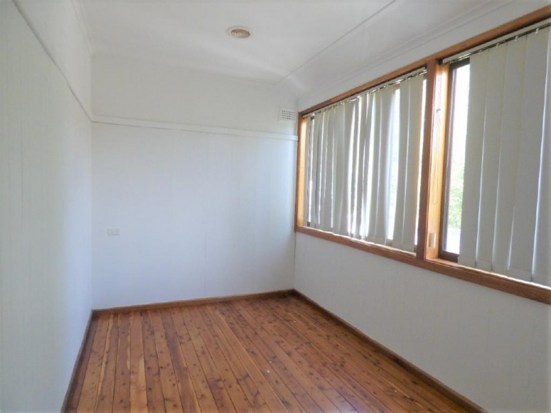 27 Murray Street, Cootamundra NSW 2590
