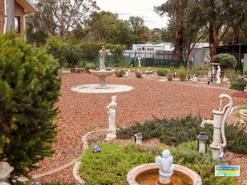 5 Bland Street, Cootamundra NSW 2590