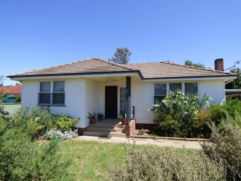 367 Parker Street, Cootamundra NSW 2590