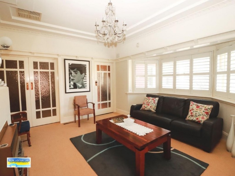93 Thompson Street, Cootamundra NSW 2590