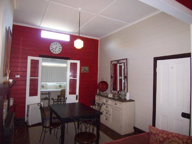 24 Mackay Street, Cootamundra NSW 2590