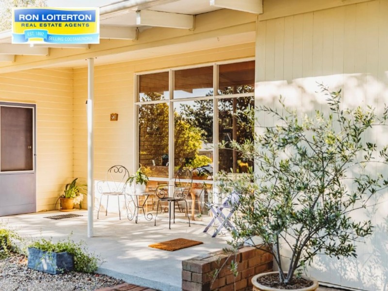71 Centenary Avenue, Cootamundra NSW 2590