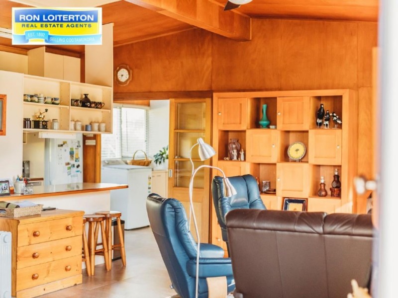 71 Centenary Avenue, Cootamundra NSW 2590