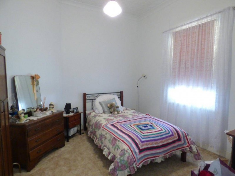 2 Grey Street, Wallendbeen NSW 2588