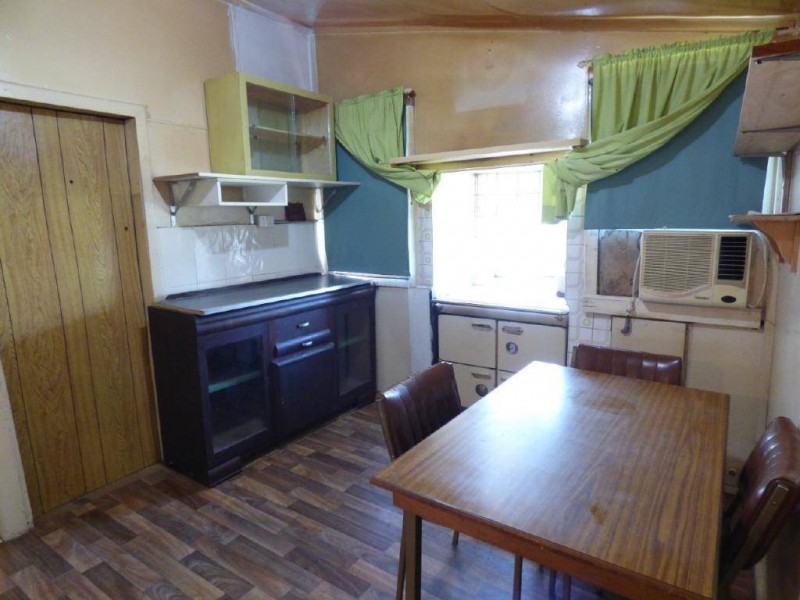 16 Cowong Street, Cootamundra NSW 2590