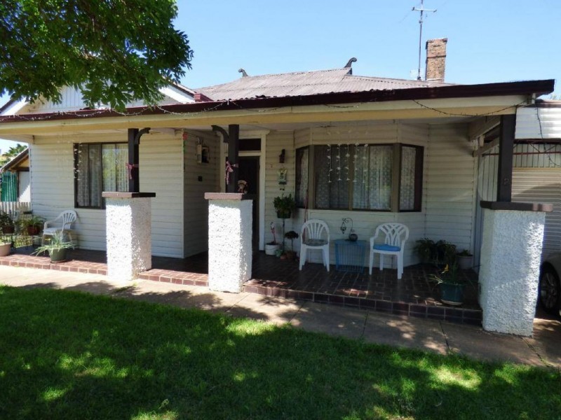 2 Short Street, Cootamundra NSW 2590