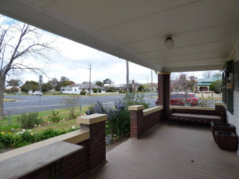 133 Sutton Street, Cootamundra NSW 2590