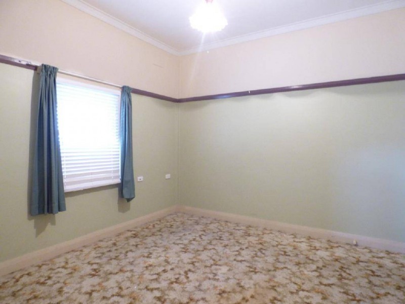 133 Sutton Street, Cootamundra NSW 2590