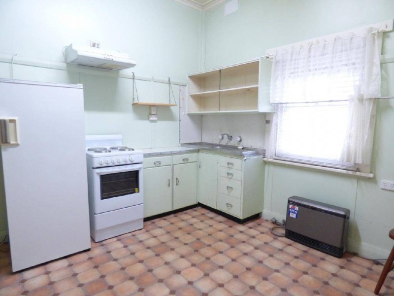 133 Sutton Street, Cootamundra NSW 2590