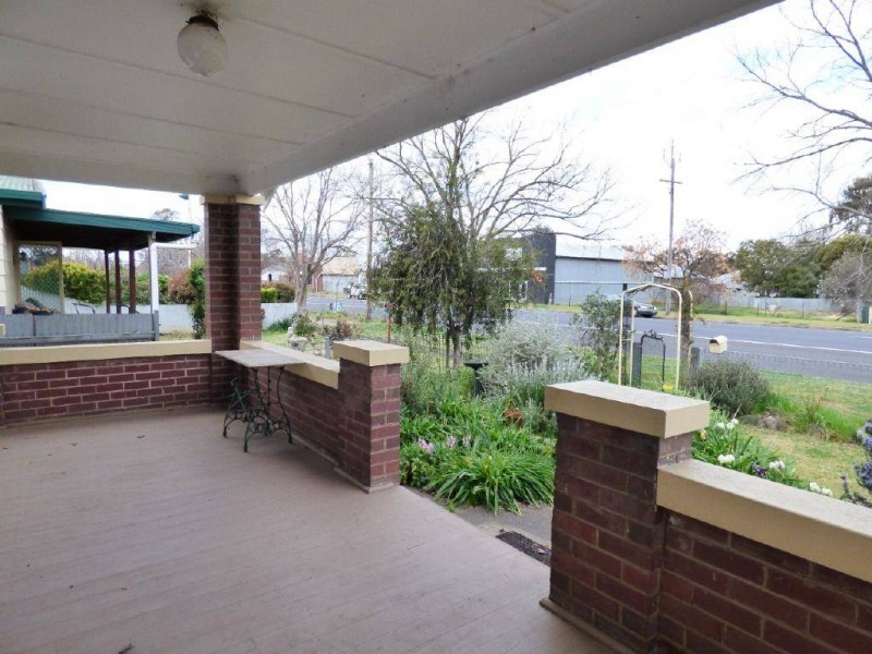 133 Sutton Street, Cootamundra NSW 2590